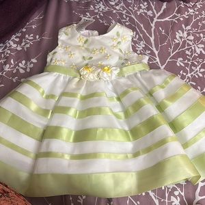 Baby girls dress 3-6 months